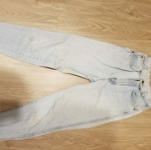 Mom jeans